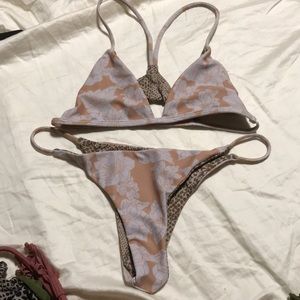 Acacia set in naked magnolia 💛